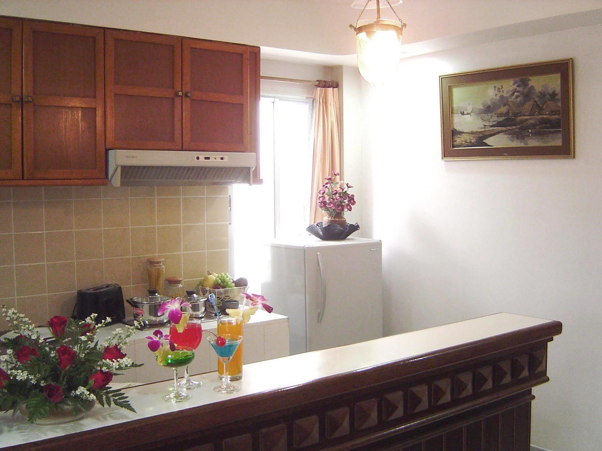 Sunset Mansion Daire Patong Dış mekan fotoğraf